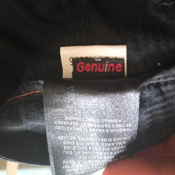 Mens genuine VOLCOM Stone-Age BORKEN skate pants Chino black relaxed 32/32 - Picture 7 of 11